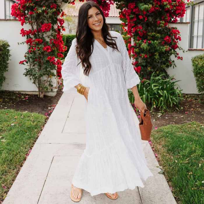 Maxi dresses for weddings white