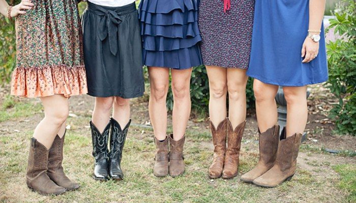 Barn Wedding Guest Dress Style Guide