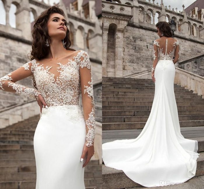 Ivory mermaid wedding dress